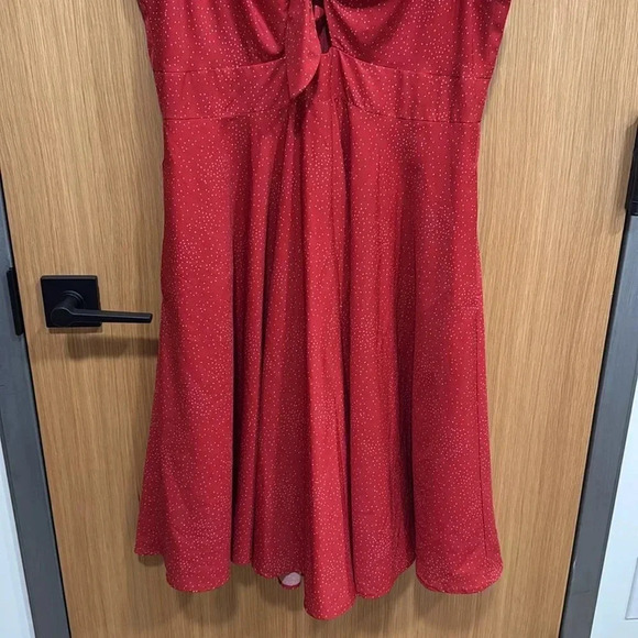 Red PolkaDot keyhole front bow tie flare dress - Picture 4 of 10